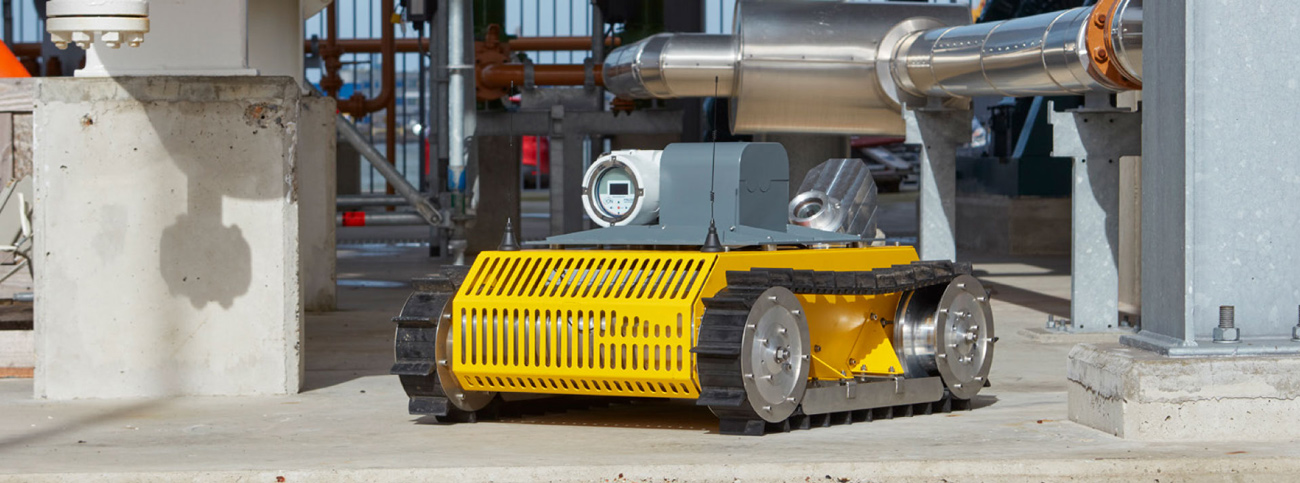 Side of Robot that can perform emission detection in Canada